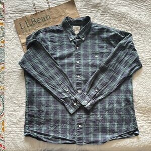 LL Bean Comfort Stretch Chambray Shirt